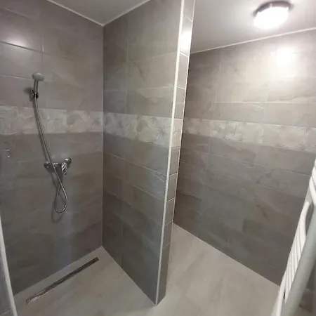 Marianosztrai Zarandokszallashely Hostel